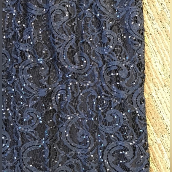 MARINA Navy Illusion Yoke Lace Gown Sequins Dress Size 8 NEW WITH TAG - Picture 12 of 15